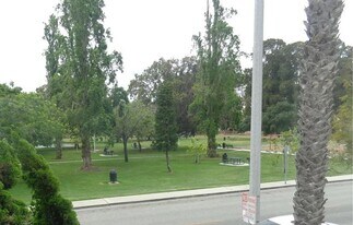 711 Ivywood Dr in Oxnard, CA - Building Photo