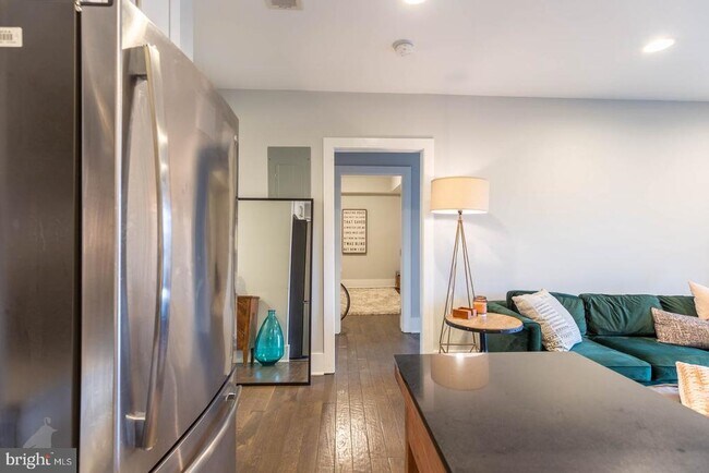 property at 1827 Benning Rd NE