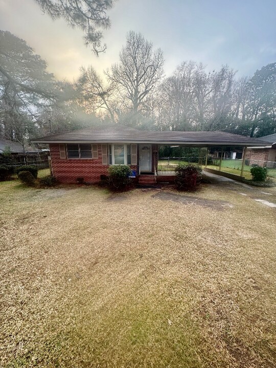 4343 Summerhill Dr in Macon, GA - Building Photo