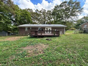 410 Meadow Ln in Kings Mountain, NC - Building Photo - Building Photo