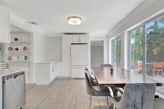 701 NE 8th St in Pompano Beach, FL - Building Photo - Building Photo