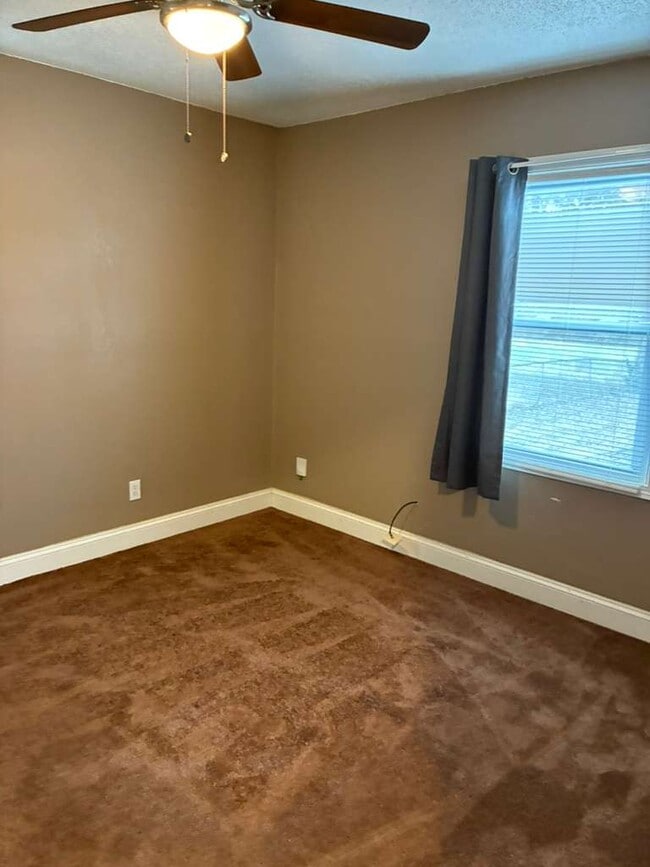 5416 College Ave in Kansas City, MO - Building Photo - Building Photo