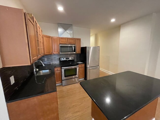 307 S White Horse Pike in Audubon, NJ - Building Photo - Building Photo