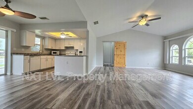 1811 NE 2nd St in Cape Coral, FL - Building Photo - Building Photo