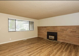 20861 116th Ave SE in Kent, WA - Building Photo - Building Photo