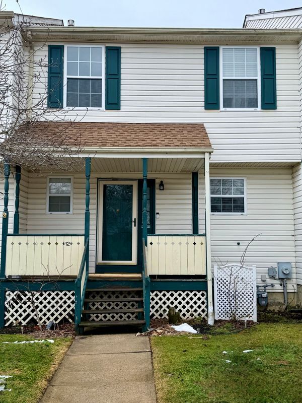 property at 12 Wanda Ct