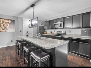 1635 Hooper Court in Charlotte, NC - Foto de edificio - Building Photo