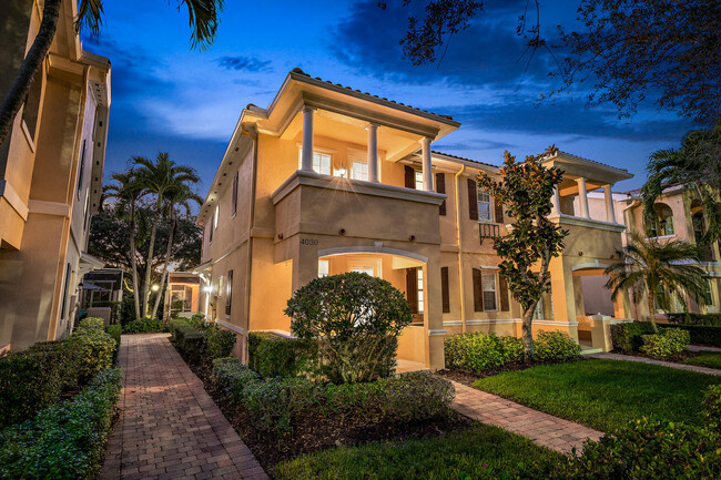 4030 Parkside Dr in Jupiter, FL - Foto de edificio - Building Photo