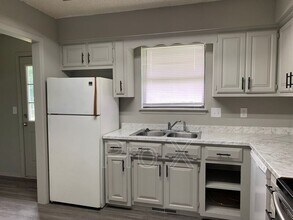 3030 W 15th St in Joplin, MO - Building Photo - Building Photo