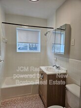 700 Cummins Hwy in Boston, MA - Foto de edificio - Building Photo