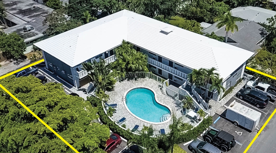 Casa Victoria in Fort Lauderdale, FL - Building Photo