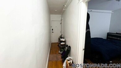 16-20 Westland Ave., Unit 510 in Boston, MA - Foto de edificio - Building Photo