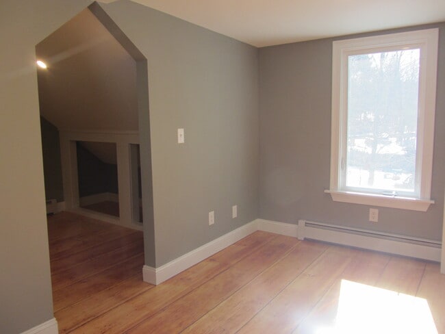 59 Western Ave in Biddeford, ME - Building Photo - Building Photo