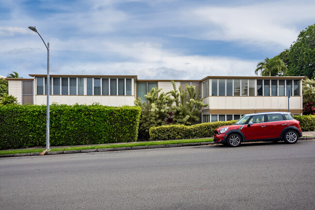 Diamond Head Hale in Honolulu, HI - Foto de edificio - Building Photo