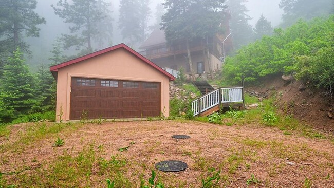 5096 Crystal Park Rd in Manitou Springs, CO - Building Photo - Building Photo