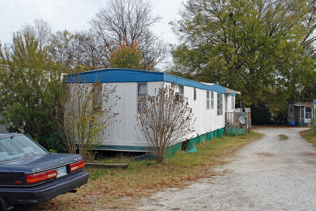 1300 Woodside Ave in Greenville, SC - Building Photo