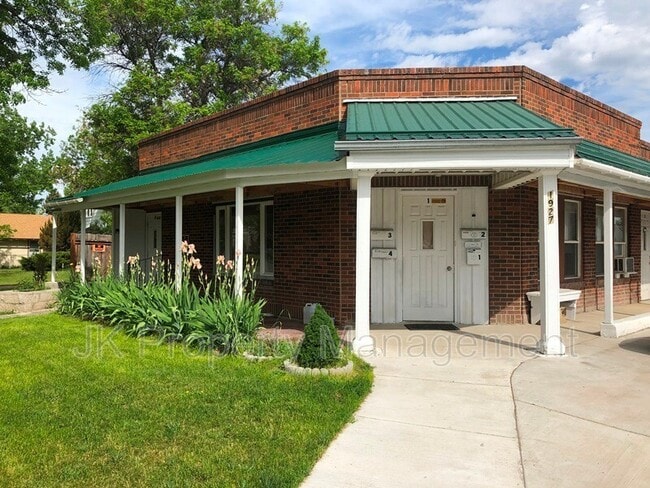 property at 1927 7th Ave N