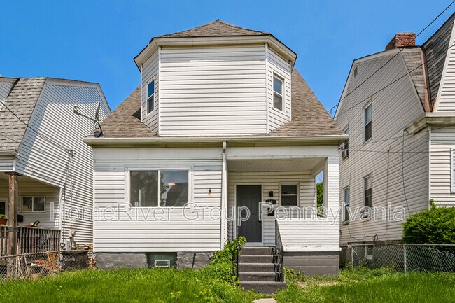 60 Frazier Ave in Mckees Rocks, PA - Building Photo - Building Photo