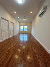 157 Post Ave in Westbury, NY - Building Photo - Building Photo