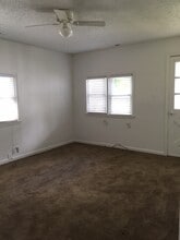 140 Pine St in New Bern, NC - Building Photo - Building Photo