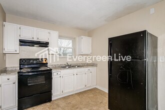 837 Pitney Ln in Memphis, TN - Building Photo - Building Photo