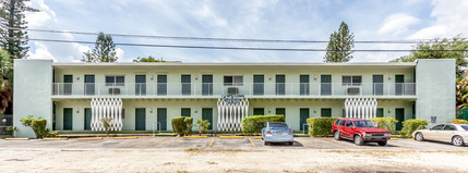 Coral Terrace in Miami, FL - Building Photo - Building Photo