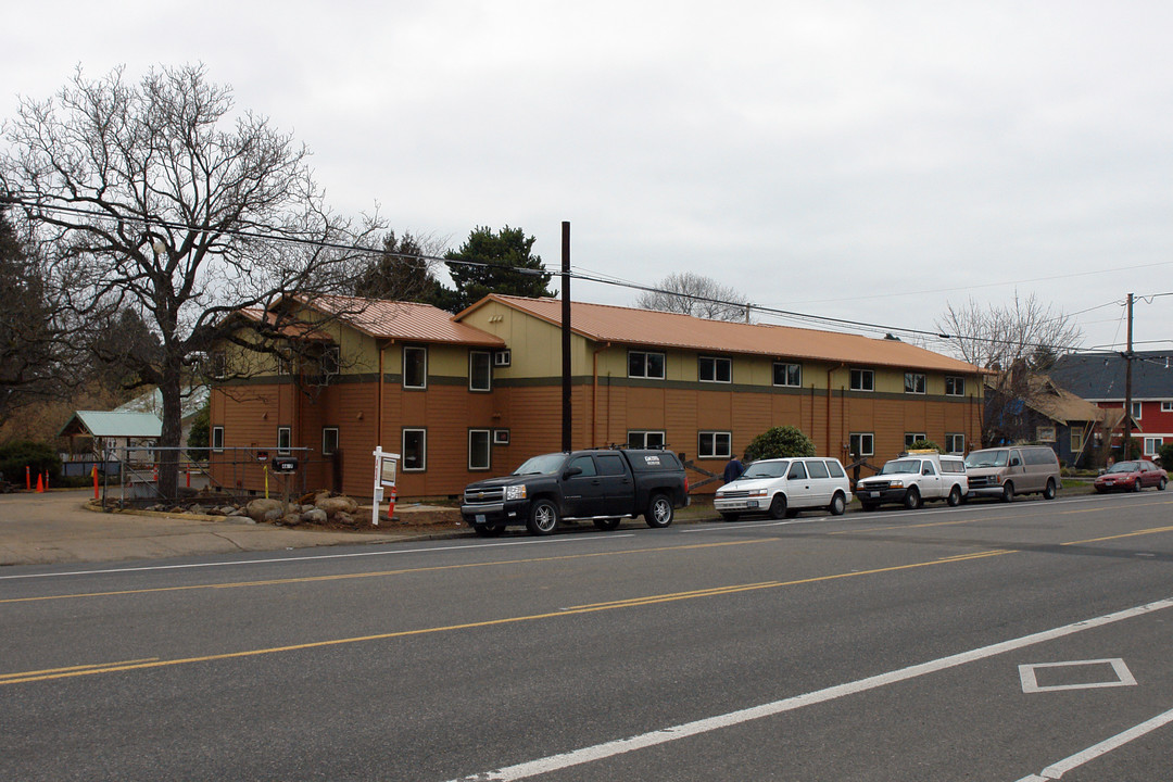 Columbia Ecovillage in Portland, OR - Building Photo