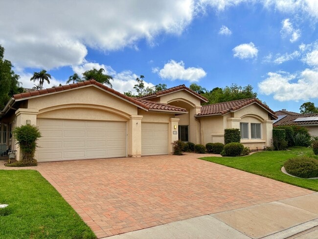 property at 3320 Avenida Magoria