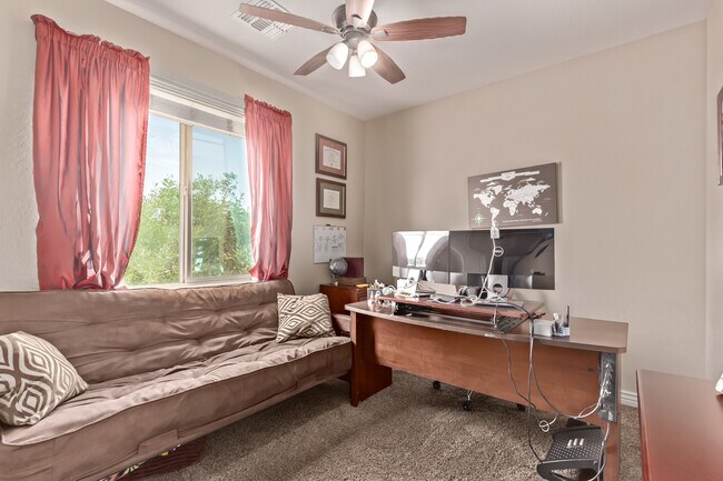 729 W Silver Reef Dr in Casa Grande, AZ - Building Photo - Building Photo