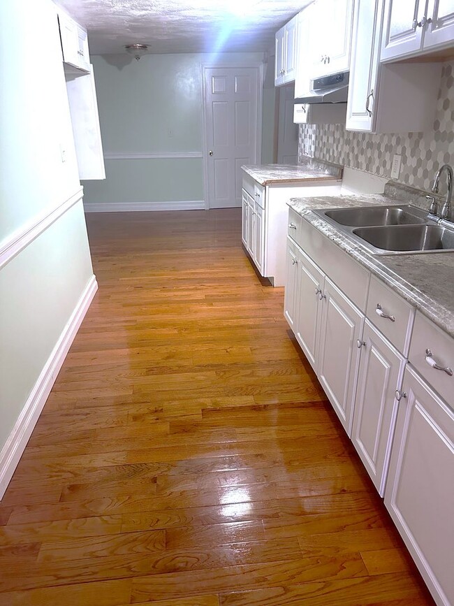 1-7 Old Mendon Street, Unit Unit 7C in Blackstone, MA - Building Photo - Building Photo