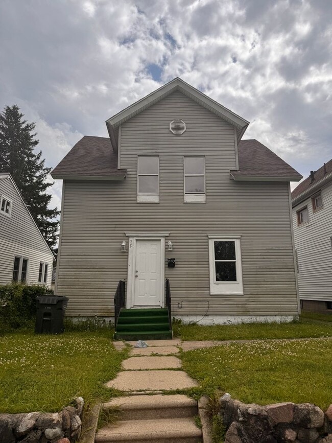 property at 210 E Bowman St