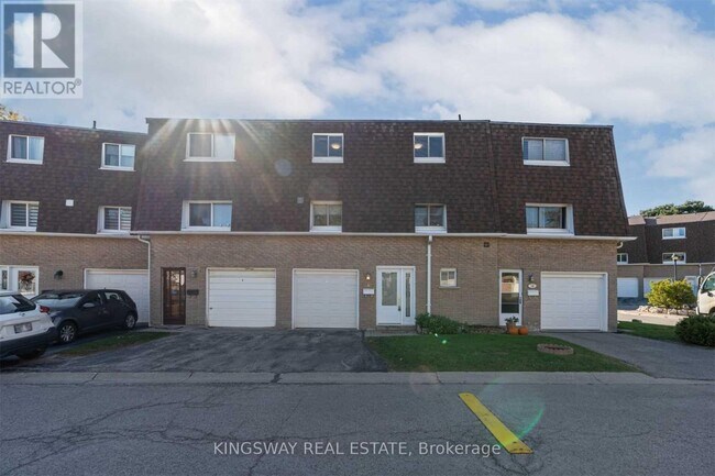 property at 300 Bridletowne Cir
