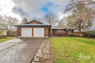 15501 SE 19th Cir in Vancouver, WA - Building Photo