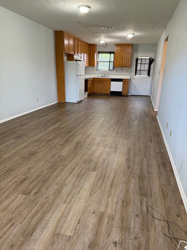 property at 1107 Presley Dr