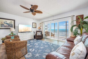 205 Jimmy Buffett Mem Hwy in Satellite Beach, FL - Building Photo