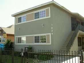 1434 E 51st St in Los Angeles, CA - Building Photo - Building Photo