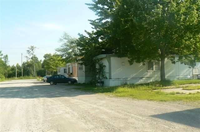 Bare point Estates in Alpena, MI - Building Photo