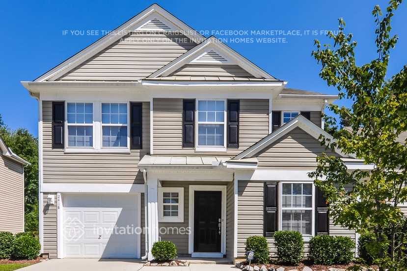 2418 Quarry Ridge Ln in Raleigh, NC - Building Photo