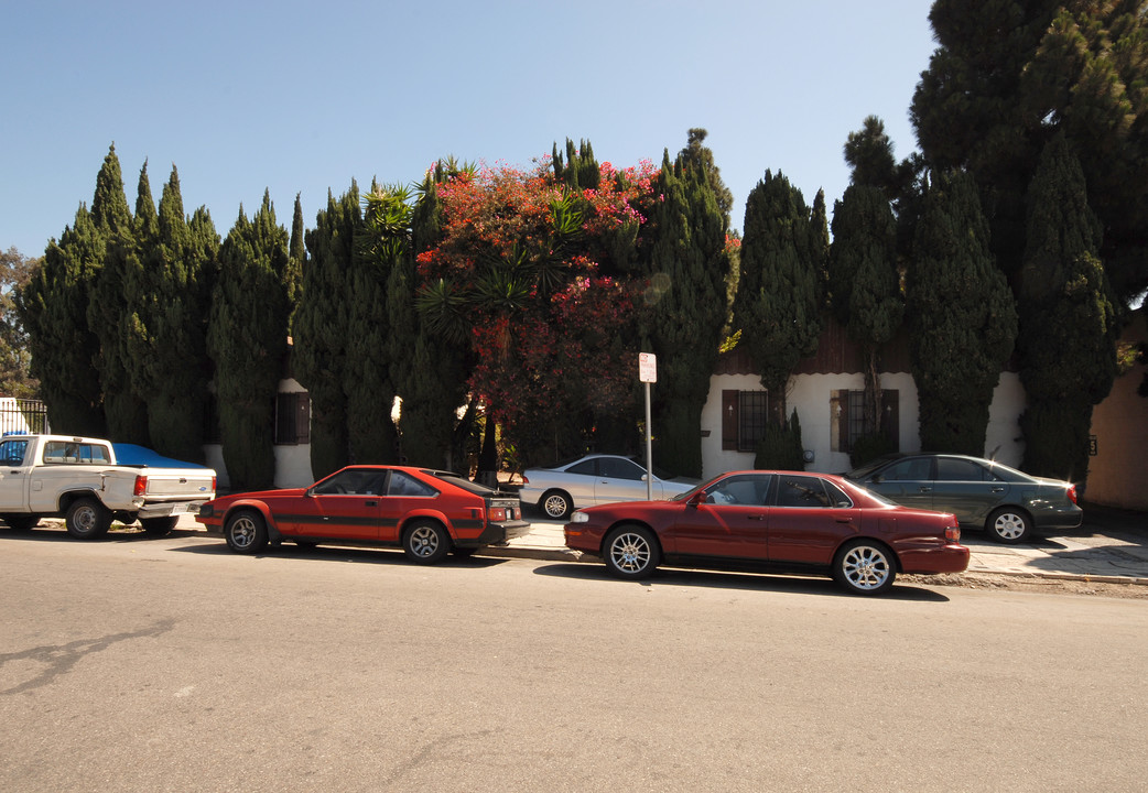 8937 Ellis Ave in Los Angeles, CA - Building Photo