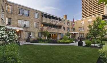 Montgomery Apartments in Toronto, ON - Building Photo - Building Photo