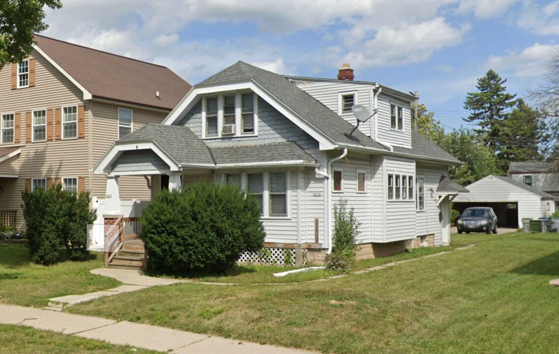 4458-4460-4460 N 65th St in Milwaukee, WI - Building Photo