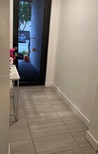 10521 NW 81st Ter in Doral, FL - Building Photo - Building Photo