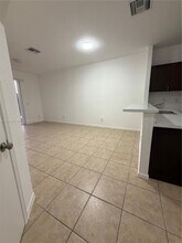 1415 NW 34th Way in Lauderhill, FL - Building Photo - Building Photo