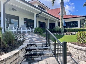 3685 Amberly Cir in Naples, FL - Building Photo - Building Photo