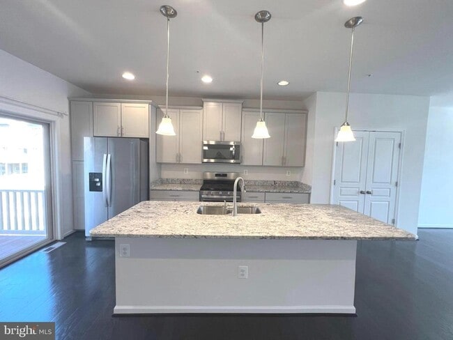 620 Shore Forest Dr in Glen Burnie, MD - Building Photo - Building Photo