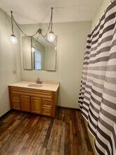 110 Holly Ave in East Flat Rock, NC - Building Photo - Building Photo