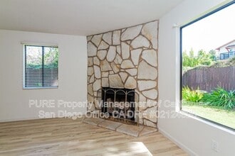 6797 Lambert Way in San Diego, CA - Building Photo - Building Photo