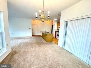 9806 Feathertree Terrace in Montgomery Village, MD - Building Photo - Building Photo