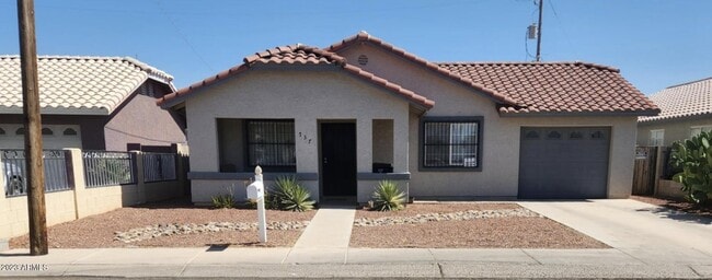 property at 737 W Ocotillo St