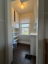 219 W Vine St in Springfield, IL - Building Photo - Building Photo